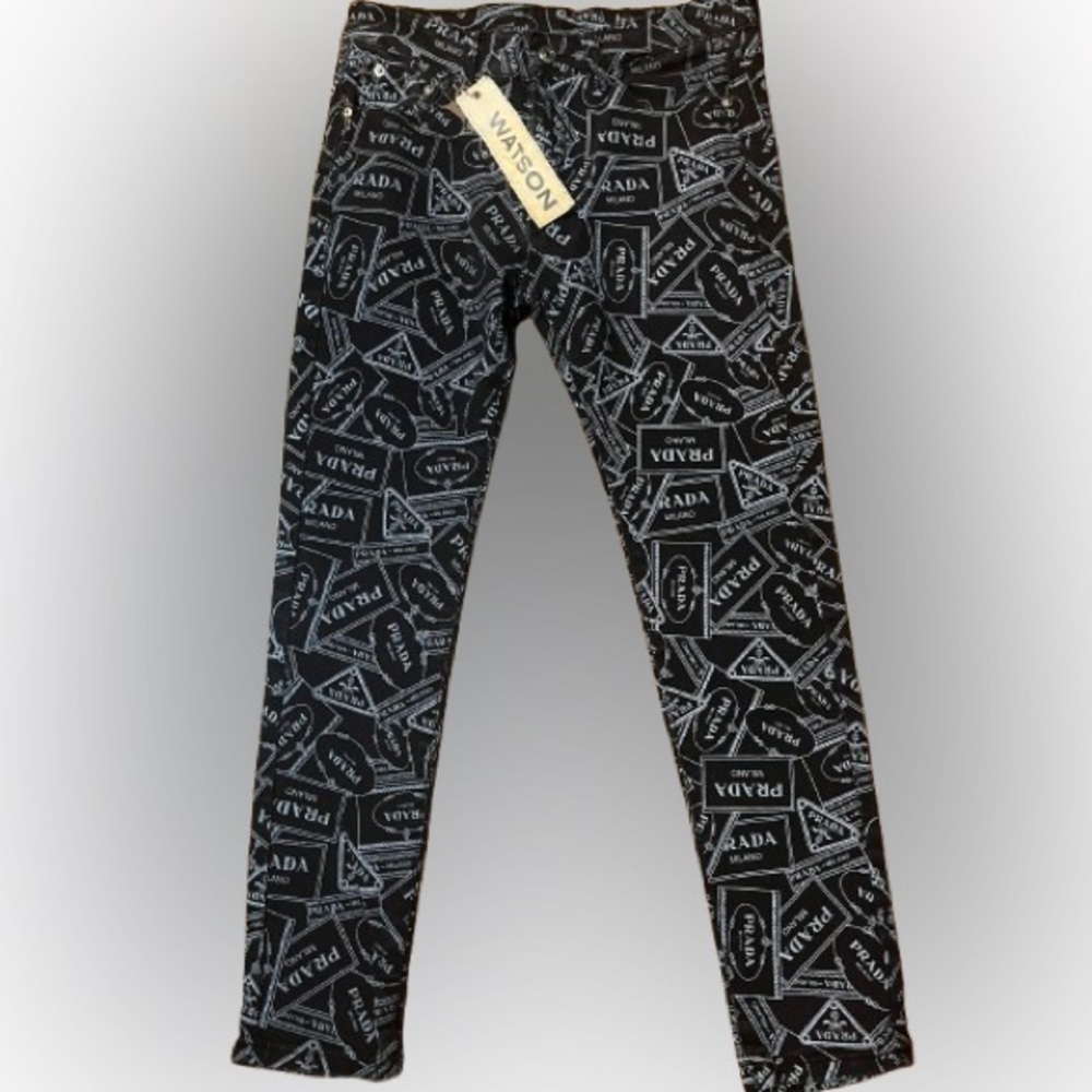 NWT Watson Monochrome Logo Print Jeans Size 30
